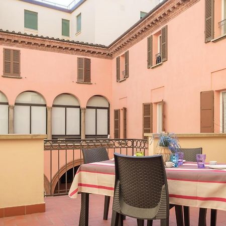 Galleria Del Toro Apartments Bolonia Exterior foto